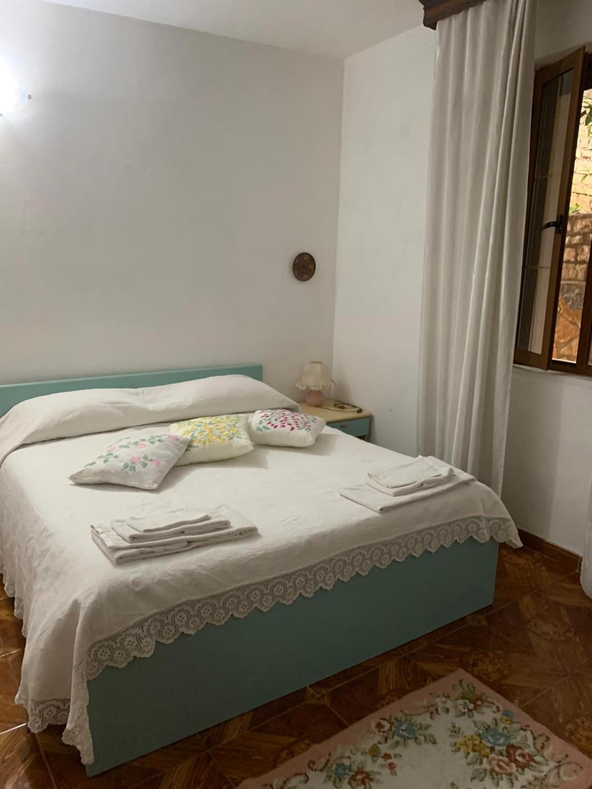 Guesthouse Villa Rosa Berat Zimmer foto